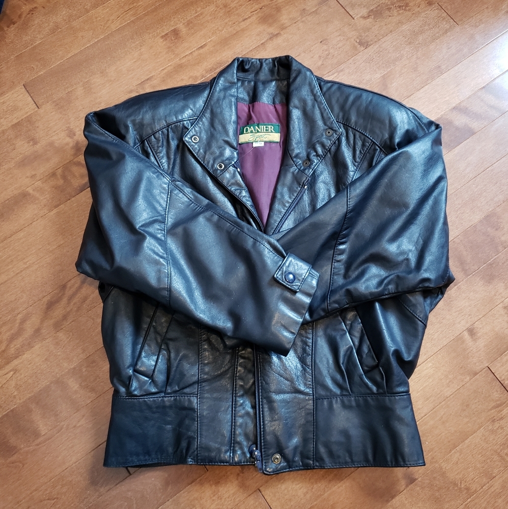 Danier cropped leather jacket